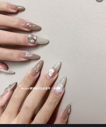 -IDO美甲美睫