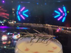 -大连君悦酒店 · VIVA(星海广场店)