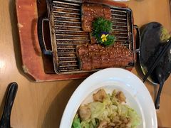 -海派美食·家宴海鲜青岛菜·石锅鲽鱼头(东方城店)