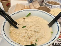 草本骨汤猪软骨面-和府捞面(欧亚卖场店)