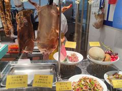 -皇宫大酒店