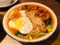 -蜜桃餐厅·伴山(湖滨商业街店)