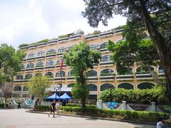 -星巴克臻选(广州沙面店)