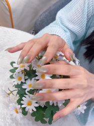 -梵莎美甲美睫