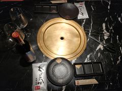 -山川小町·极番烧肉(新地假日广场店)