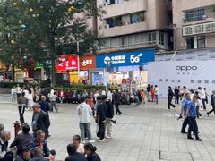 -宏帆巴人广场(石岭大道店)