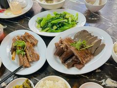 -乌文新澄海卤鹅店