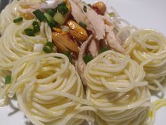鸡丝凉面-嫩芽·重庆菜馆(十八梯露台观景店)
