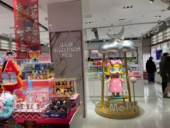 -泡泡玛特POPMART(国金街店)