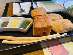 餐前面包棍-安妮意大利餐厅(国贸店)