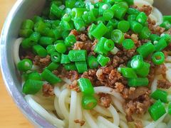 素椒杂酱面-左撇子私房面