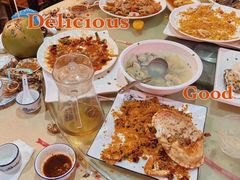 -三亚火车头万人海鲜广场