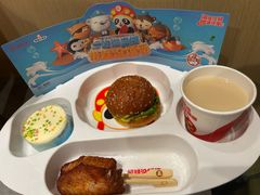 -海底捞火锅(朝阳北路生日主题店)