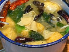 -喝丢一只鞋海鲜烧烤·海肠捞饭(市场店)