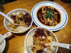 -蓉李记成都名小吃(武汉经开万达店)