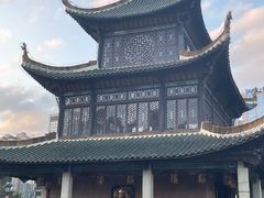 -包整·丝娃娃(一览甲秀楼风景店)