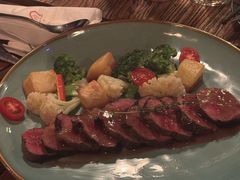 -SISTERS BAR RESTAURANT川意酒馆(嘉善老市H楼店)