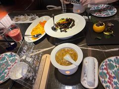 -海派悦庭·海胆烧麦·新融合菜(凯德广场店)