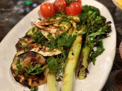 -LESCEDARS Brasserie Bistro香柏树