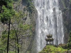 -刘伯温故里景区百丈漈