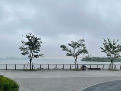 -滴水湖