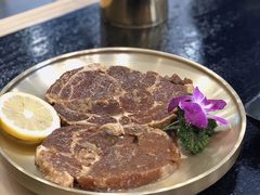 -臻牛烤肉