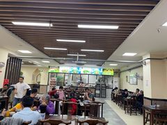 大堂-崇德楼水盆牛羊肉泡馍馆(文艺路店)