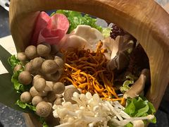 -捞王锅物料理(凯旋路店)