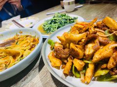-巴依兄弟西域美食(机场店)