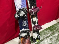 -乔波室内滑雪场