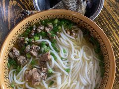 -正宗李家土鸡米线店
