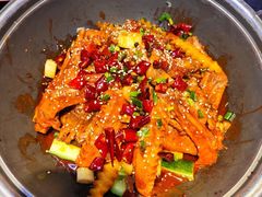 -张大师鸭爪爪特色干锅(南湖店)