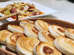摩登粑粑-怡得饭庄·30年老店·宋大妈昆明菜