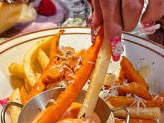 -BROWNSTONE布朗石西班牙餐厅(富城店)