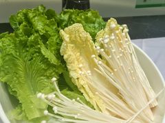 -红鼎豆捞·非遗鲍皇汤火锅(宝丰路店)