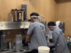 -霸王茶姬(南强街店)