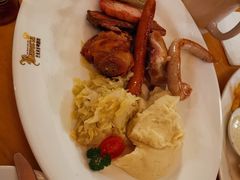 烤肠拼盘-巴伐利亚啤酒坊(意式风情街店)