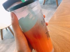 -星巴克臻选(济南万达店)