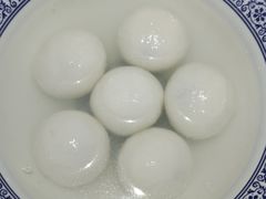 黑洋酥汤圆-王家沙点心店(南京西路总店)