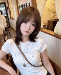 -镁连社·美联社