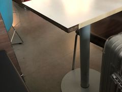大堂-麦当劳(杭州东站高铁店)
