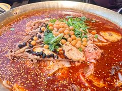 -张翻越·川渝冒菜·武汉黑鸭煲(城北万象城店)