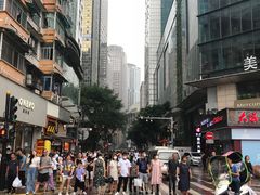 -八一路好吃街(雨田商务大厦店)