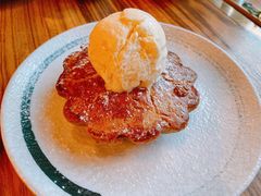 苹果派伴香草冰淇淋-SMOKI & CO(五大道店)