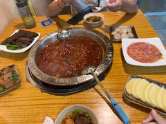 -毛毛老火锅(八年观音桥店)