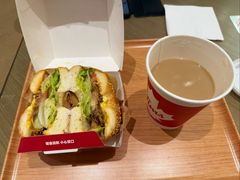 -Tims天好咖啡·贝果(雁展路万象天地店)
