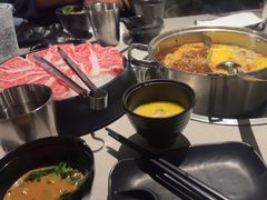-牛魔王时尚回转餐厅