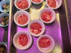 -尚品海鲜肥牛自助火锅(湖明店)
