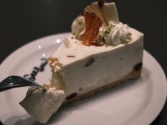 莓莓酸奶轻芝士蛋糕-Seesaw Coffee(苏州中心店)