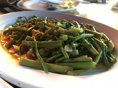 -光海鲜鱼翅餐厅(叻差拉披色路店)